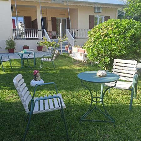 Finikas Rooms Agia Marina  Экстерьер фото
